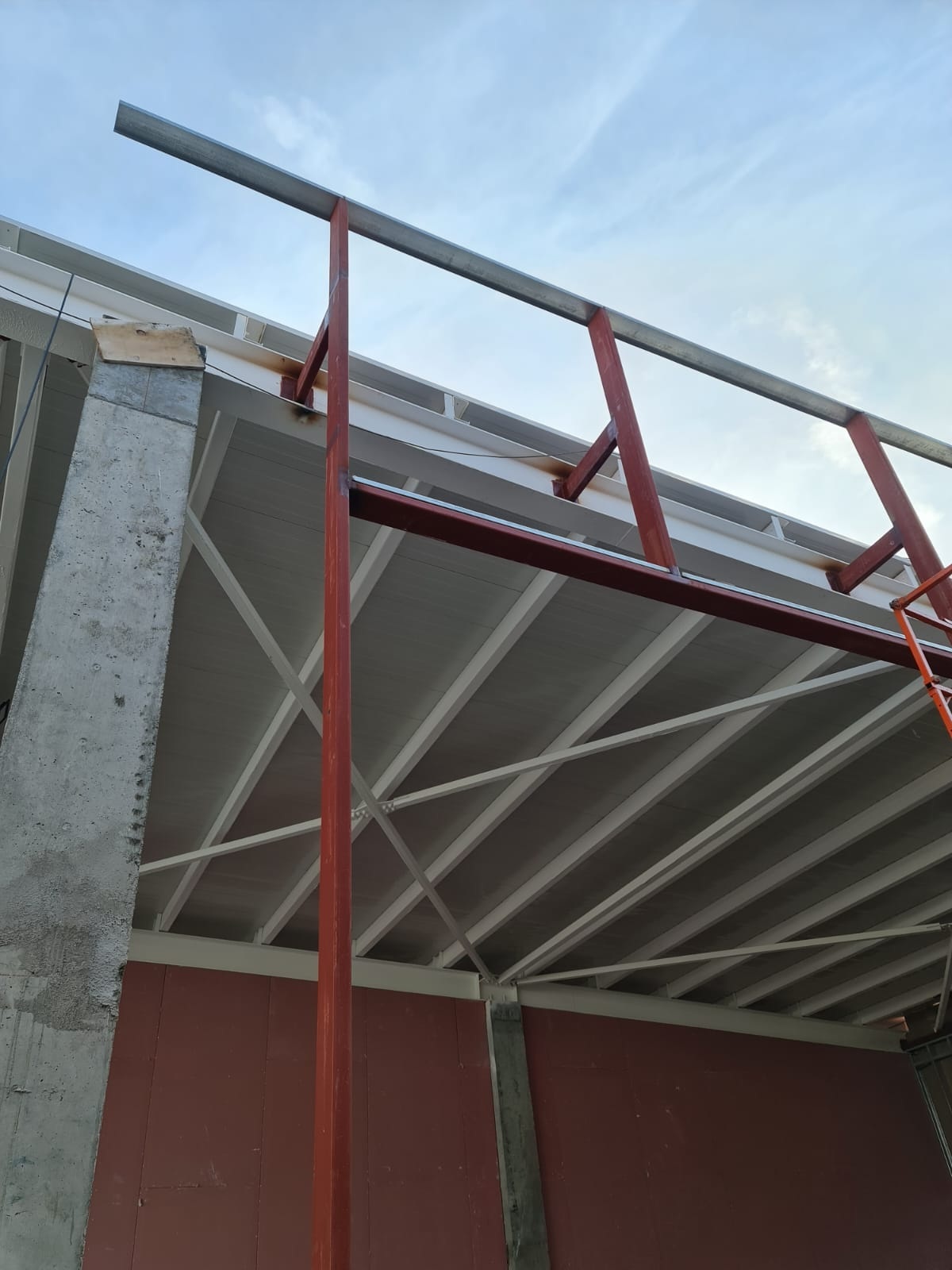 Trabajo de estructuras metálicas FGH