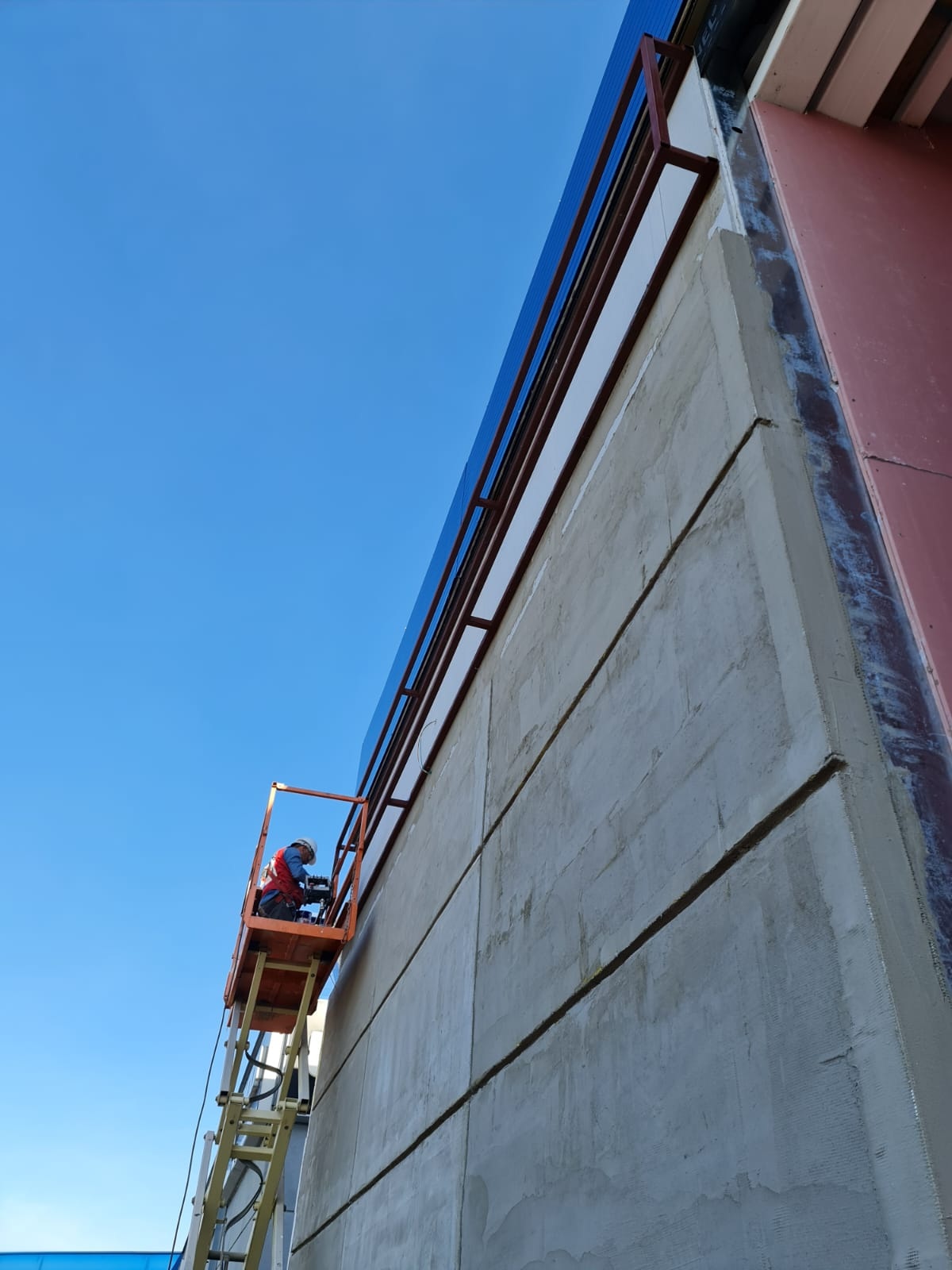 Trabajo de estructuras metálicas FGH