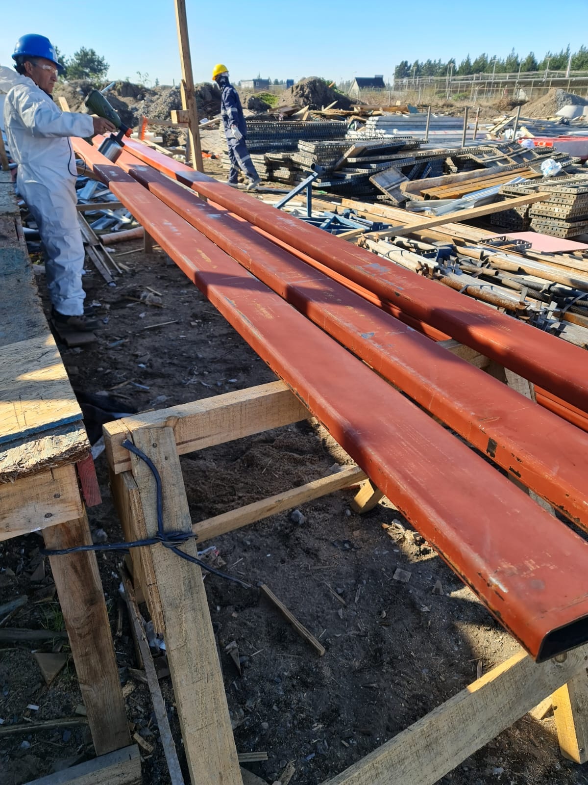 Trabajo de estructuras metálicas FGH